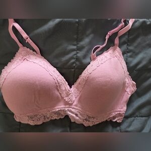 Aerie Soft Pink Lace Bra